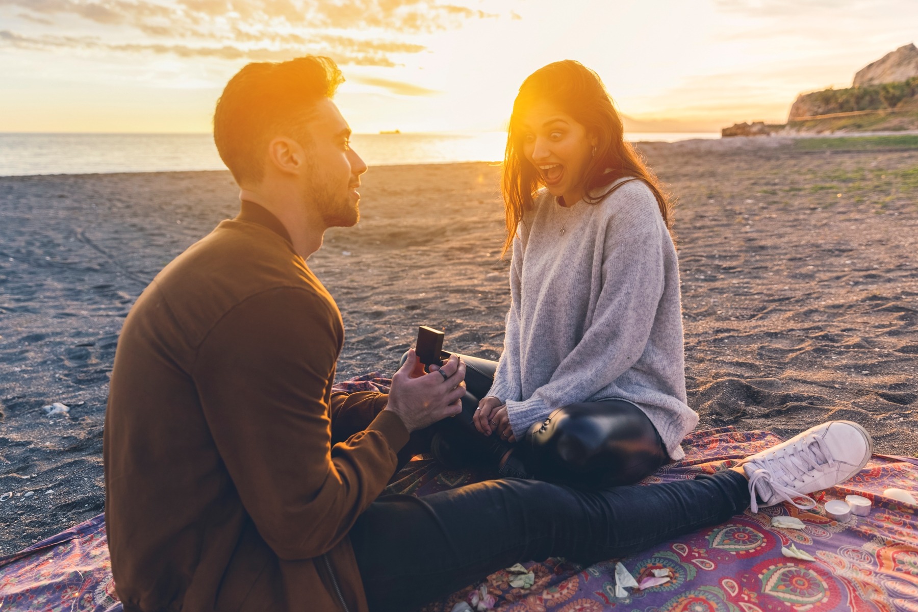 51 Romantic Captions for Propose Day with hashtags!
